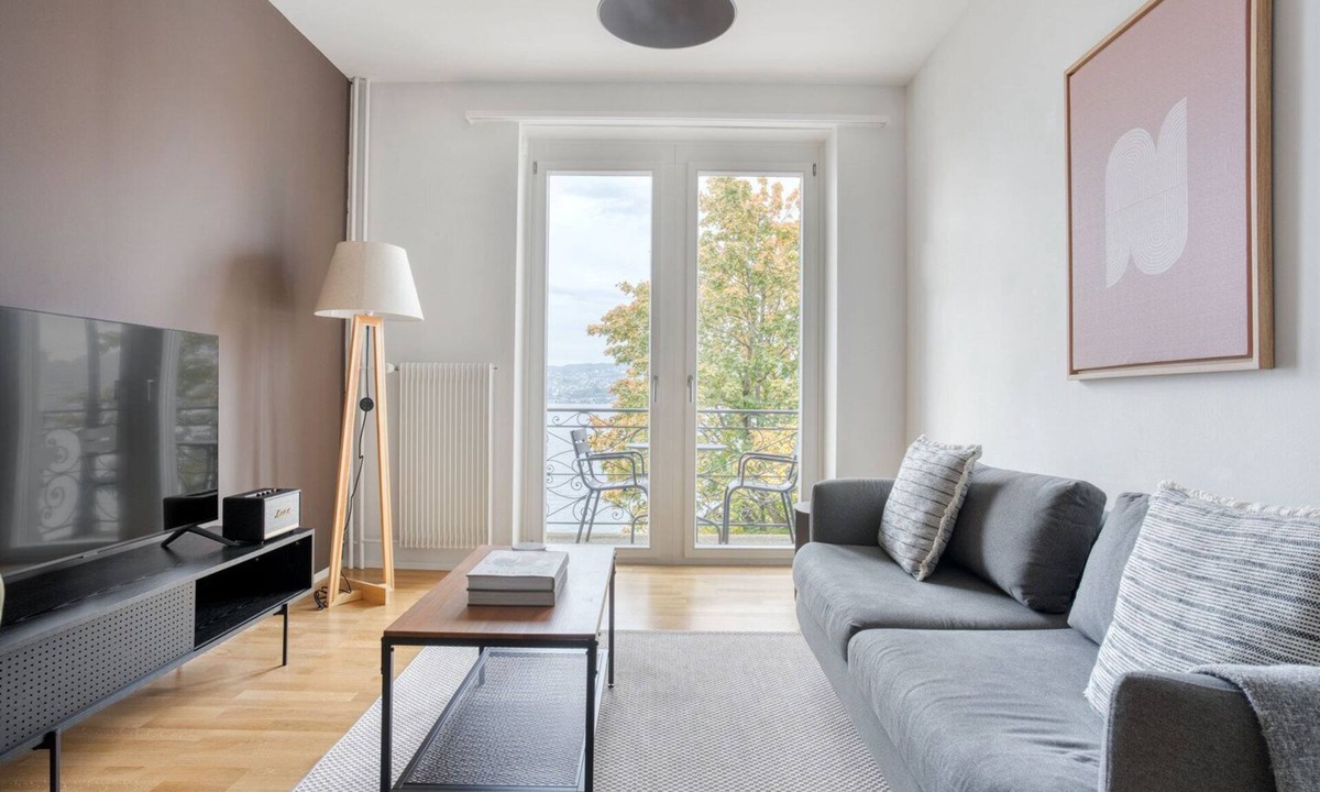 Horgen District Apartment | Chic Horgen 2BR w/Storage Room & Lake View, nr Market, by Blueground