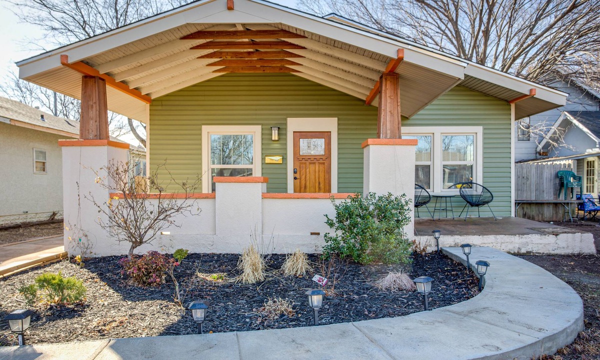 Lawton House | Chic Lawton Home, 5 Mins to Fort Sill!