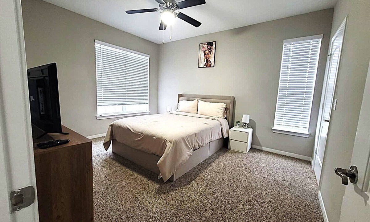 Egypt Apartment | Chic Magnolia 1BR near Lake Conroe & Nature Trails