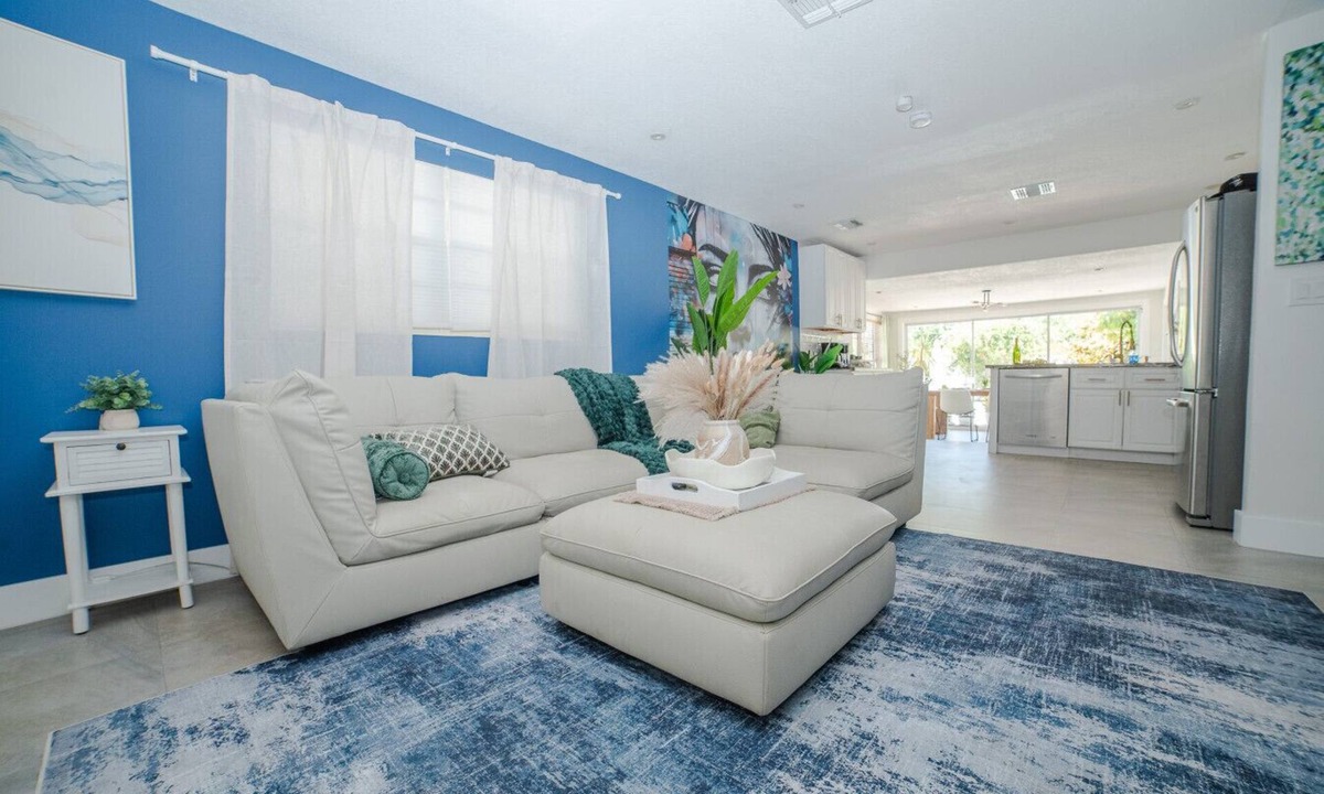 Edgewood House | Chic MangoTree villa/Heated Pool