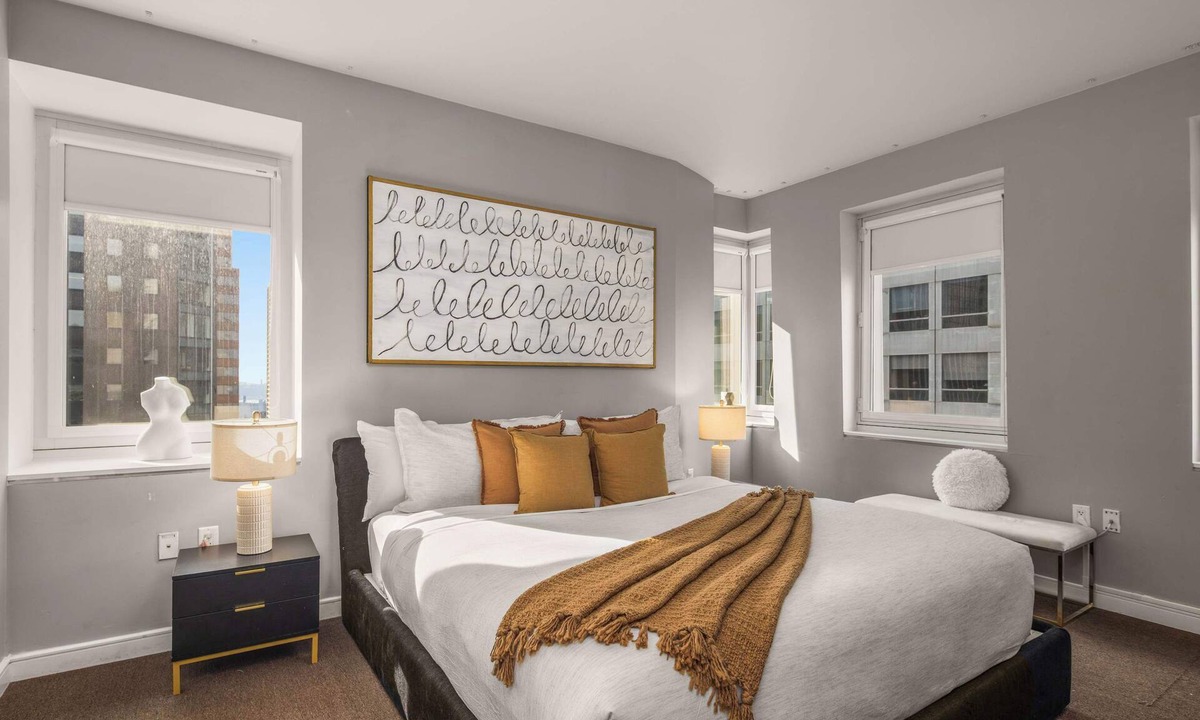 Central New York City Apartment | Chic NYC Retreat | Beside Broadway & Iconic Sights