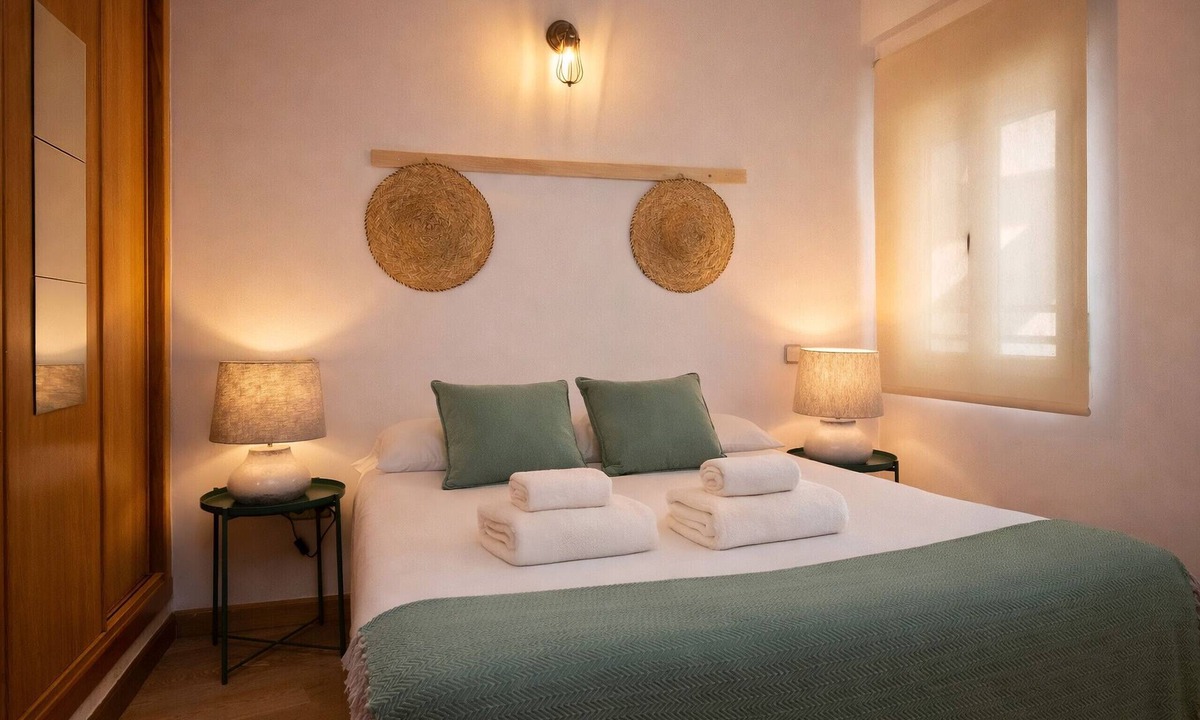 Centro Apartment | Chic Penthouse in Madrid's Historic Center