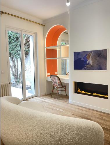 Chaillot Apartment | Chic & Rare Garden Apartment - Champs Elysées