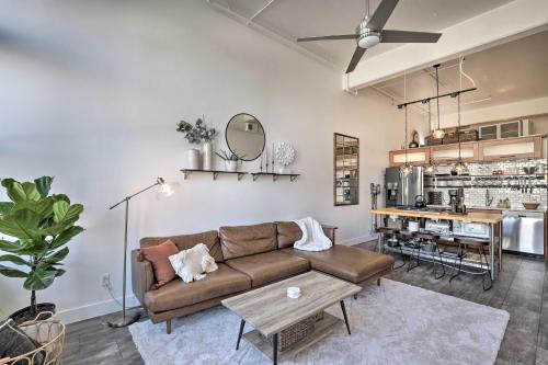 Rio Grande Apartment | Chic SLC Downtown Studio Loft Walk to Shops