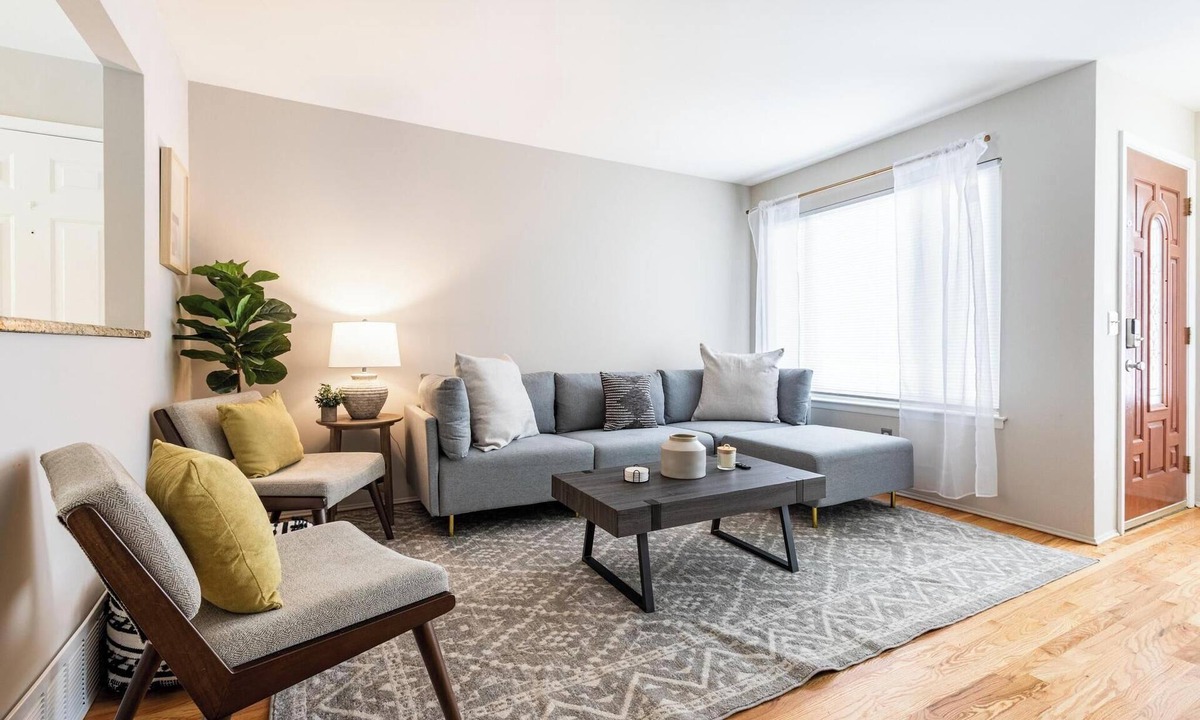 Royal Oak House | Chic & Spacious Royal Oak 3BR Home! Welcome!