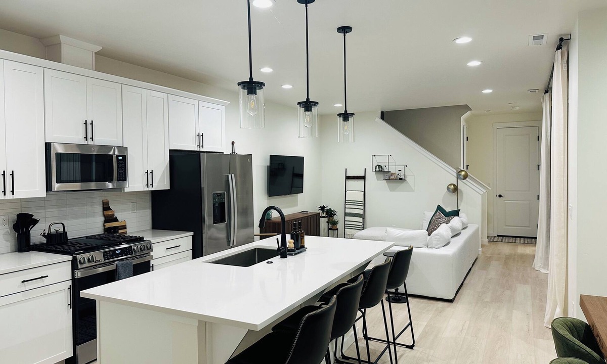 Star House | Chic Star Retreat