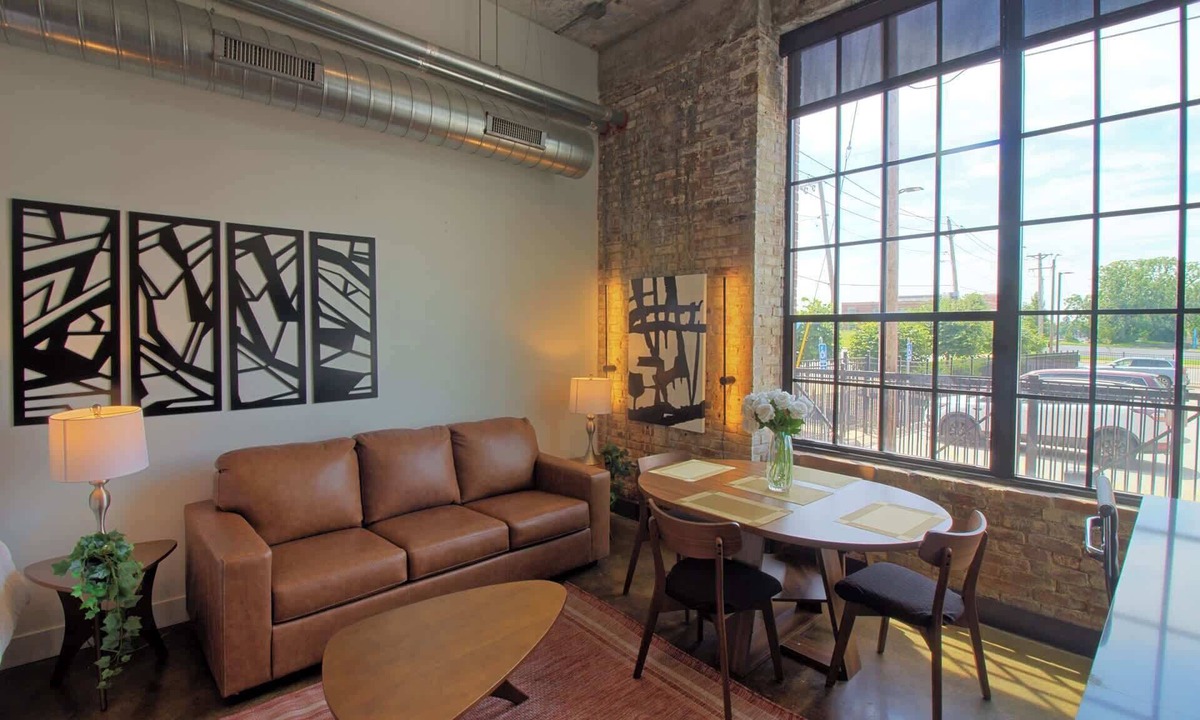 Midtown Hotel | Chic Ultramodern Studio Loft w/Designer Features
