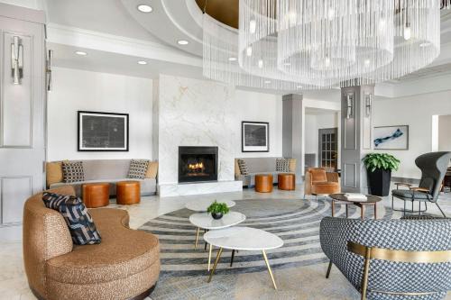 Bedford Park Hotel | Chicago Marriott Midway