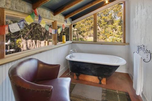 San Marcos House | Chickadees Stay: Private Tub, Chiminea & Pool