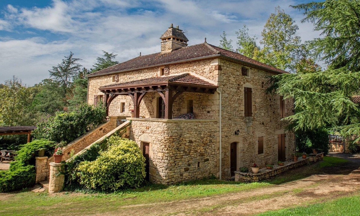 Prats-du-Perigord House | Child-friendly house with fishpond