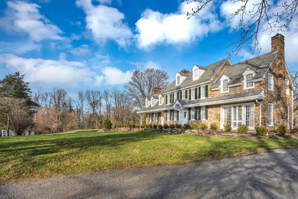Lambertville Bed & Breakfast | Chimney Hill Estate Inn