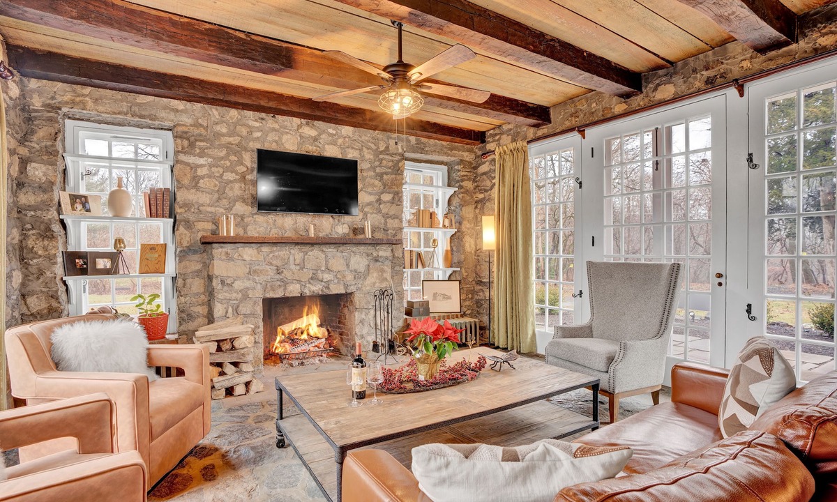 Lambertville Bed & Breakfast | Chimney Hill Estate Inn