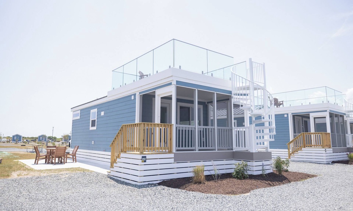 Chincoteague House | Chincoteague Bay RV Resort & Cottages