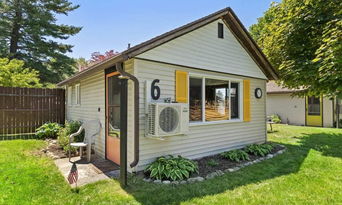 Chippewa Lake Cabin | Chippewa Bluffs Resort Spacious Combined 3BR 3BA Cabins