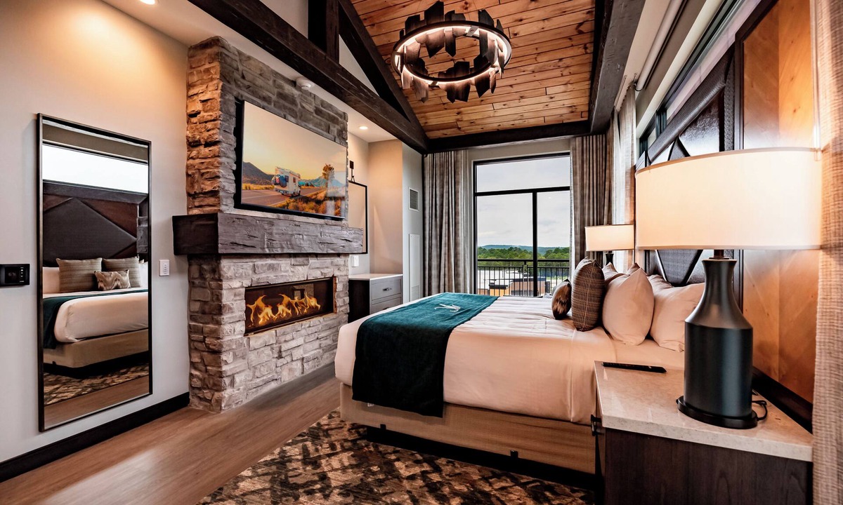 Broken Bow Hotel | Choctaw Landing Casino & Resort, Trademark Collection by Wyndham