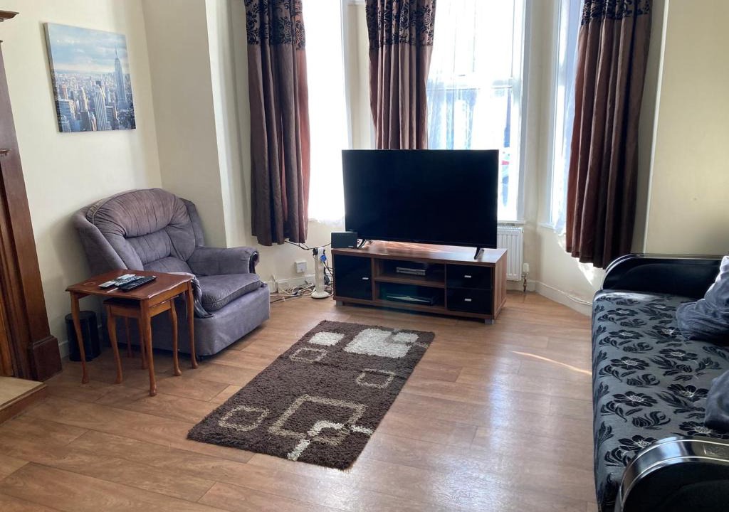 Chorlton-cum-Hardy House | Chorlton Townhouse