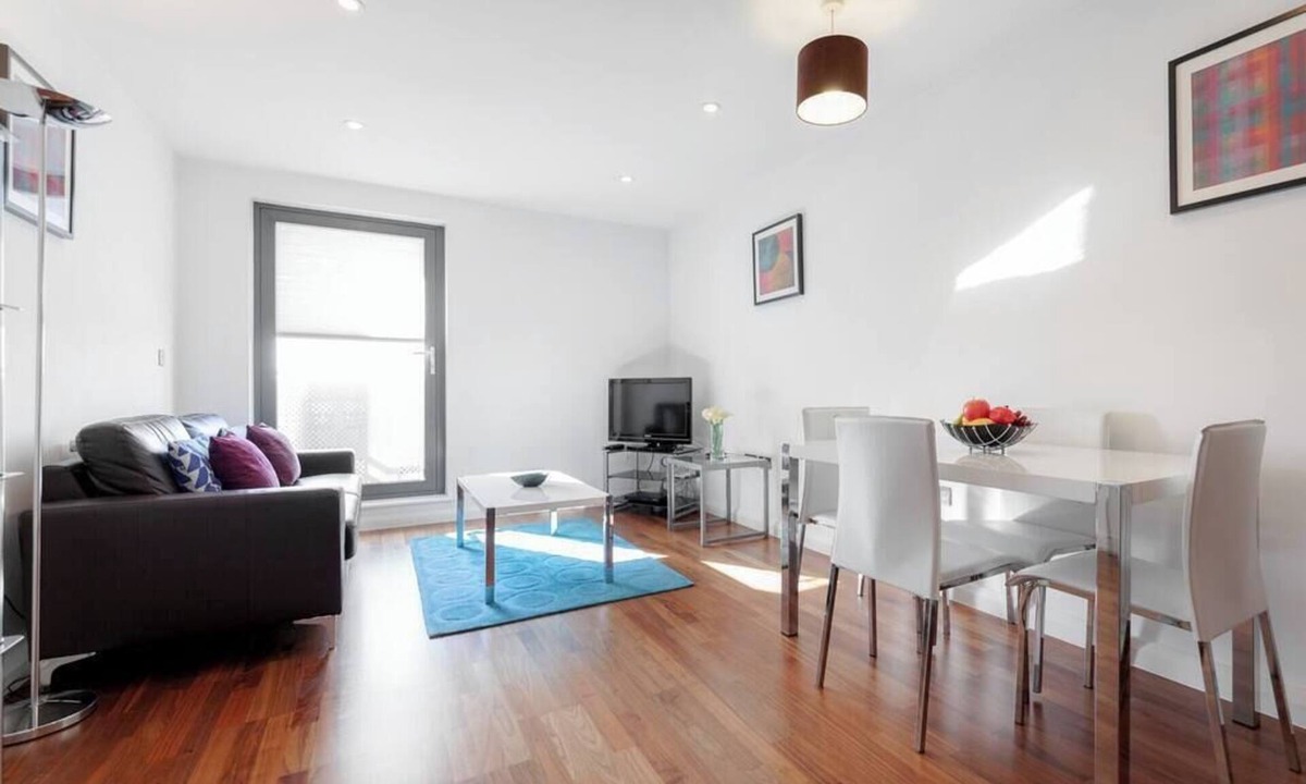 Wimbledon Apartment | Chorus - 1 bedroom apartment