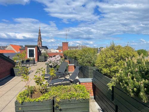 Christianshavn Apartment | Christianshavn finest with balcony