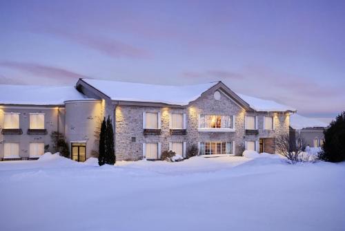 Port Severn Resort | Christie's Mill Inn & Spa - BW Premier Collection