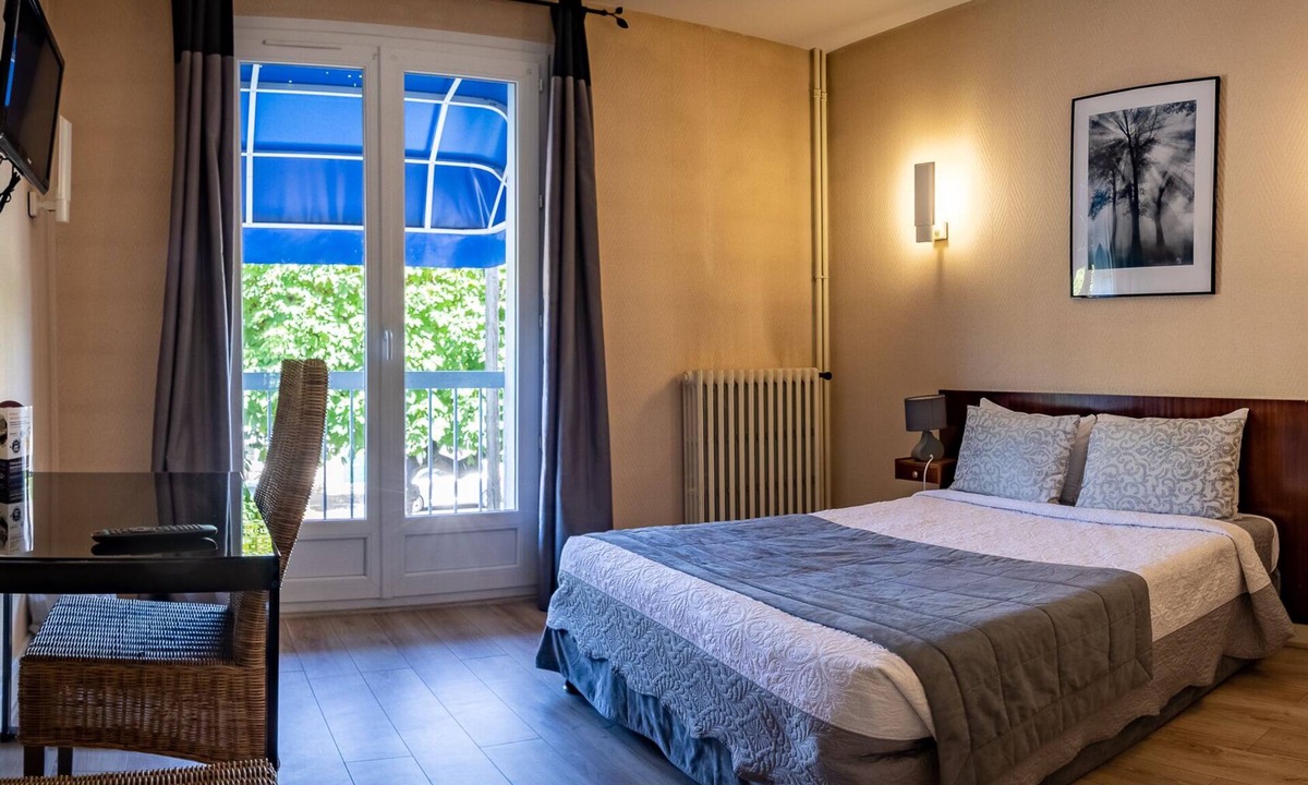 Chateauroux Hotel | Christina