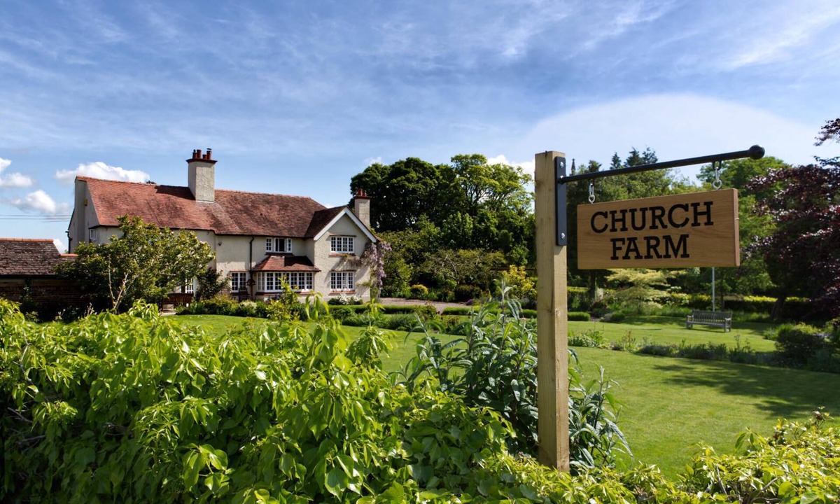Sutton Maddock Bed & Breakfast | Church Farm B&B