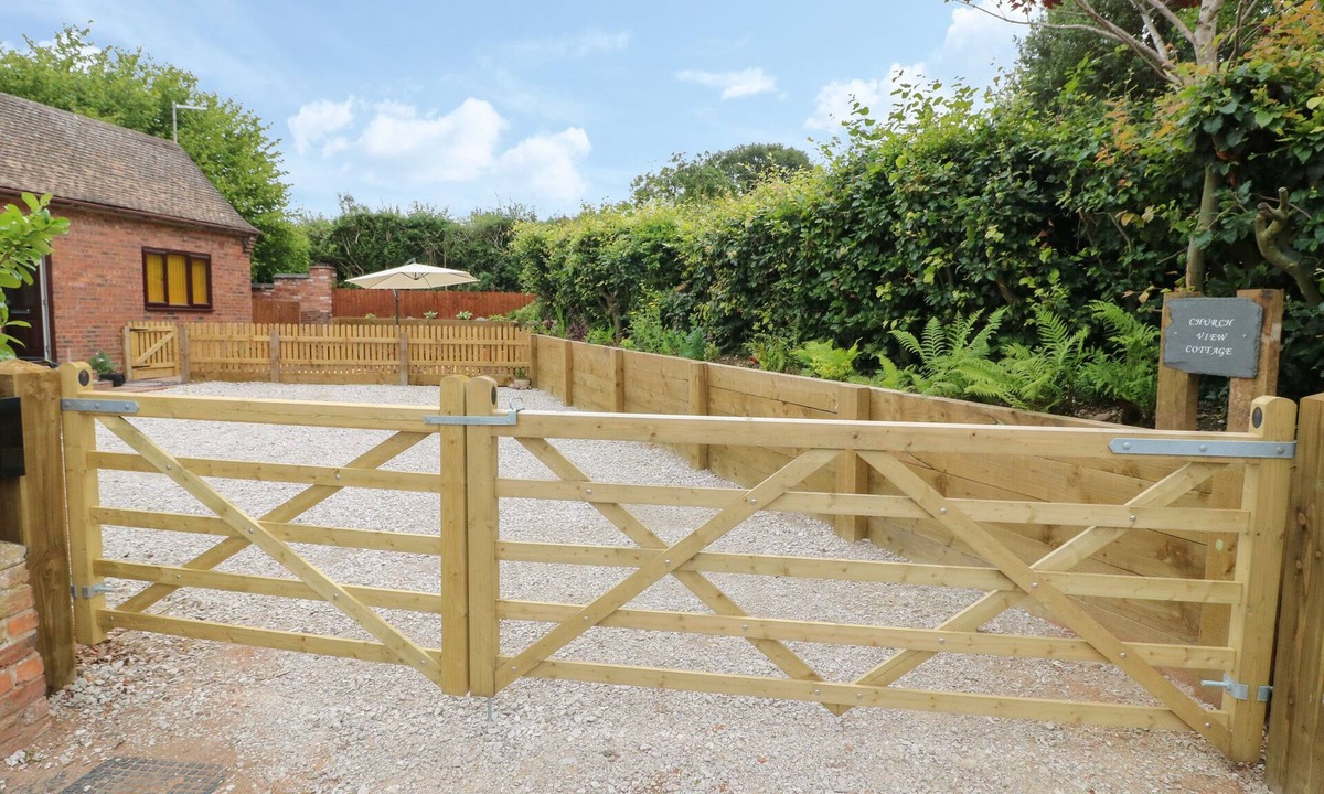 Abbots Bromley Cottage | Church View Cottage