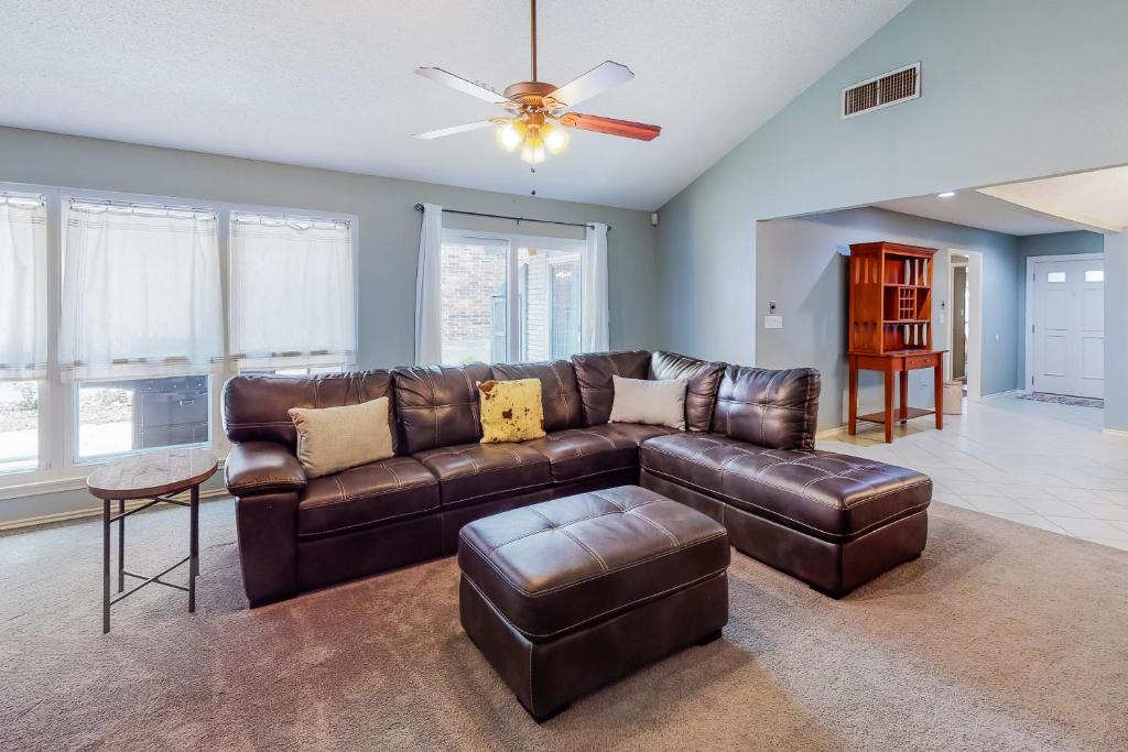 North San Antonio - SAT House | Churchill Escape