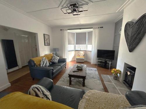 Carnbrea House | Chy An Lur