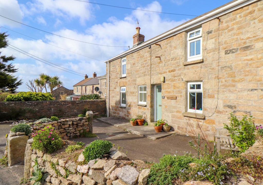 Lower Boscaswell House | Chy Lowena