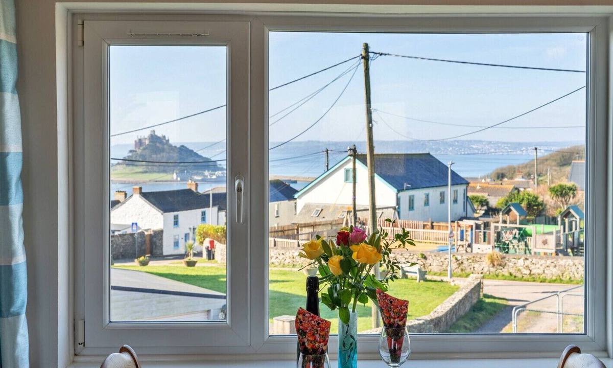 Marazion House | Chy Merthen East