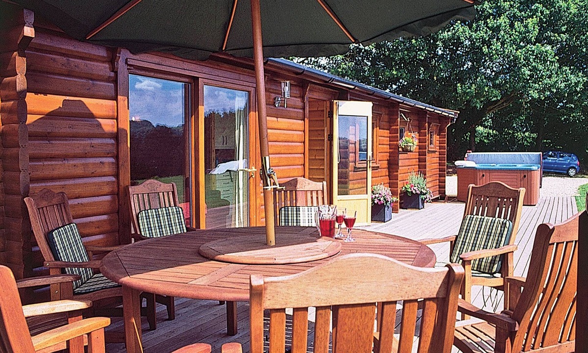 Tintern Cottage | Cider Mill Lodge - HW7420