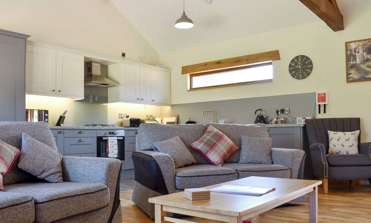 Lydney Cottage | Cider Press Barn - UK12379