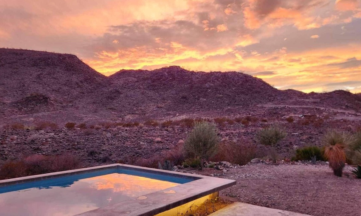 Study Butte-Terlingua House | Cigar Mountain House