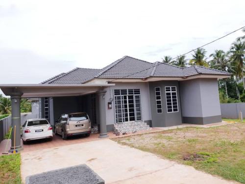 Kampong Raja House | Cikteh Homestay Besut