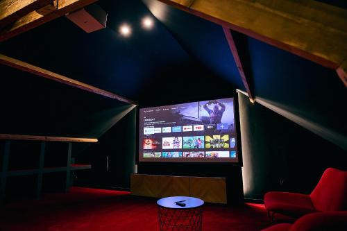 Saint-Omer House | Cinéma privé Harry Potter & Stranger Things 8p