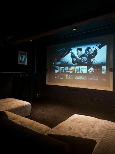 Elne Apartment | Cinema Loft
