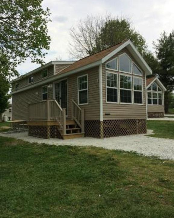 Bausman Resort | Circle M Camping Resort Loft Park Model 15