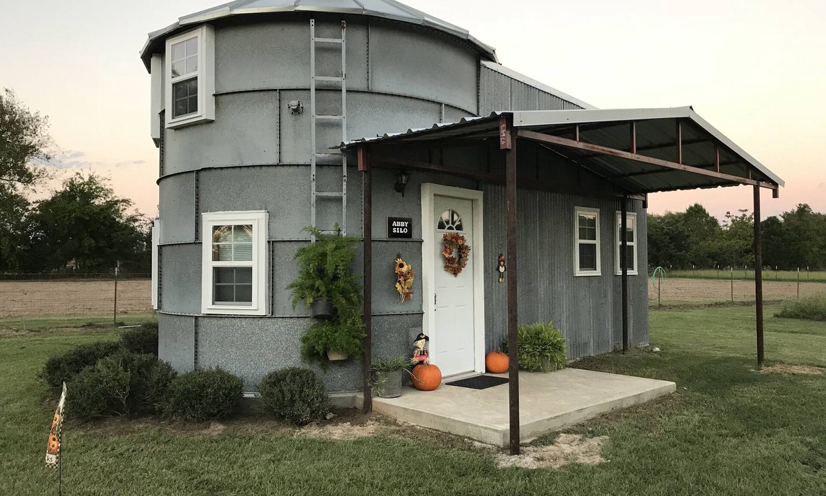 Grand Saline Cabin | Circle P Cabins - First Monday Trade Days - 4 cabins on 3 acres