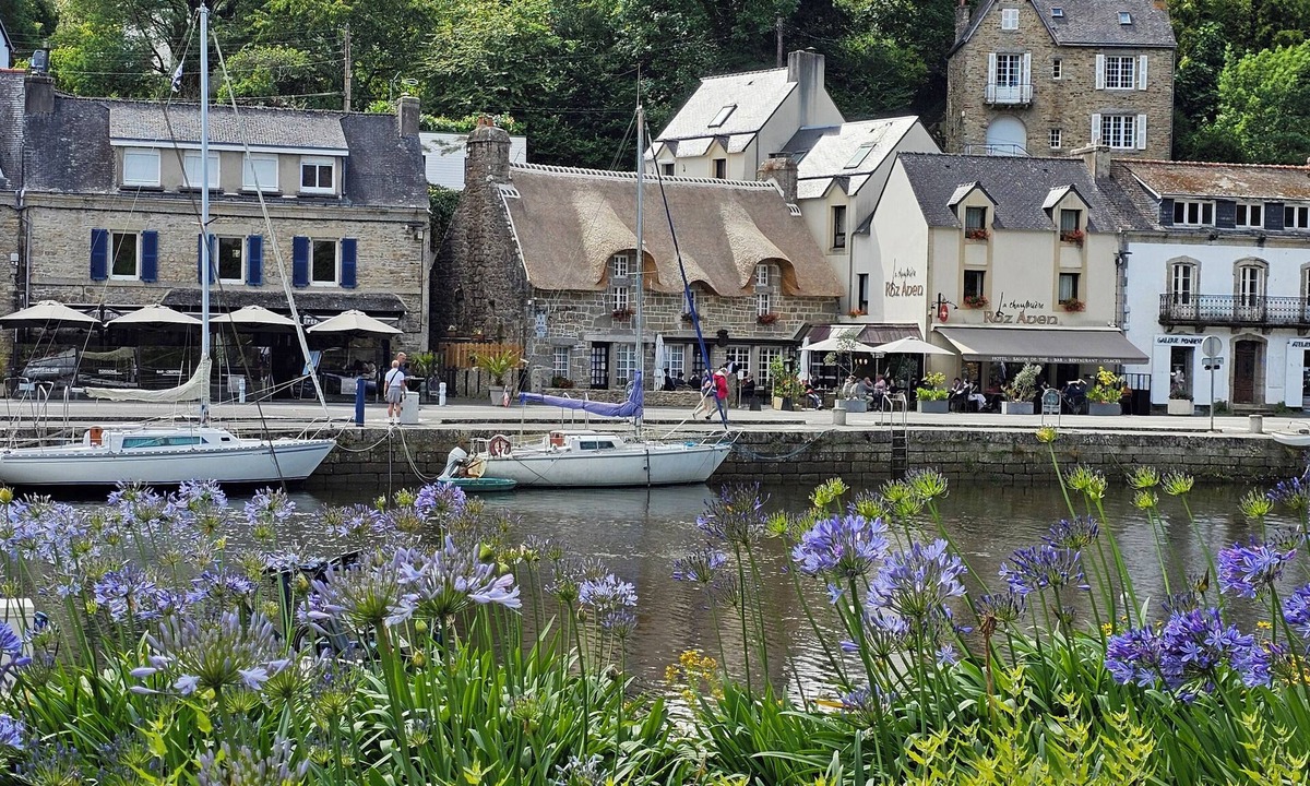 Pont-Aven Hotel | Citotel La Chaumiere Roz Aven