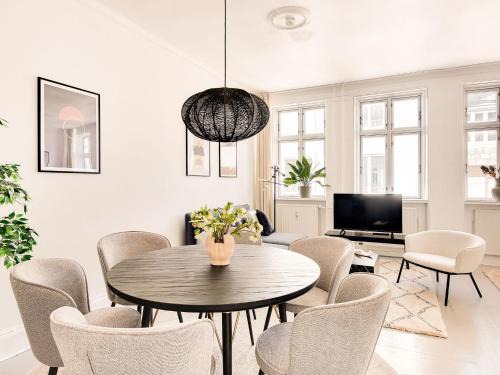 Copenhagen City Centre Apartment | City 2- Cosy 1 Bdr Apt In the Center of Copenhagen