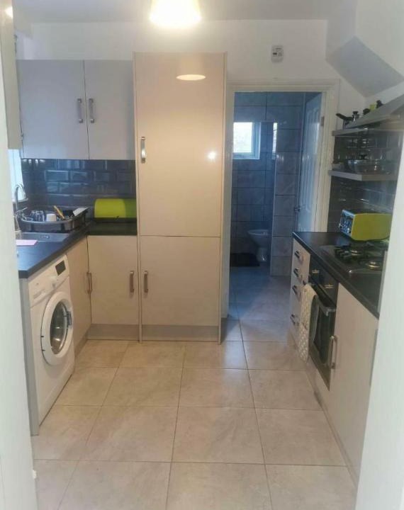 Bensham Manor Hostel | City Access