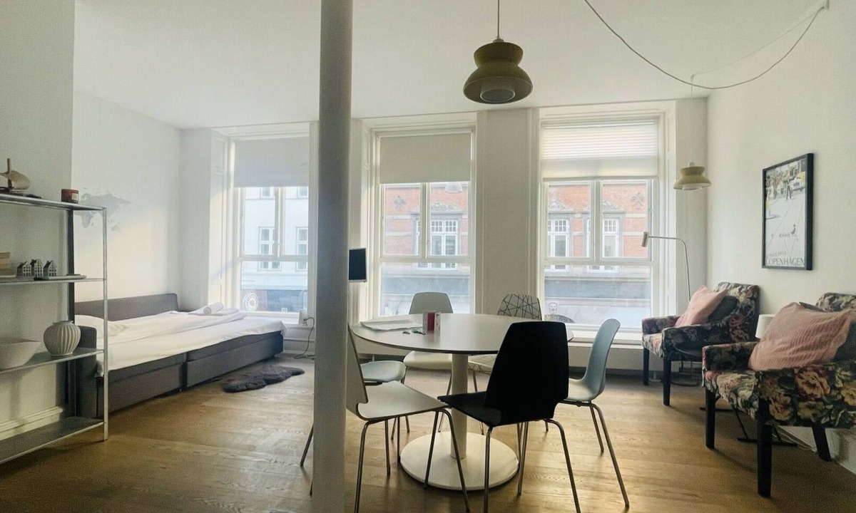 Copenhagen City Centre Apartment | City Apartment in Copenhagen with 2 bedrooms sleeps 6