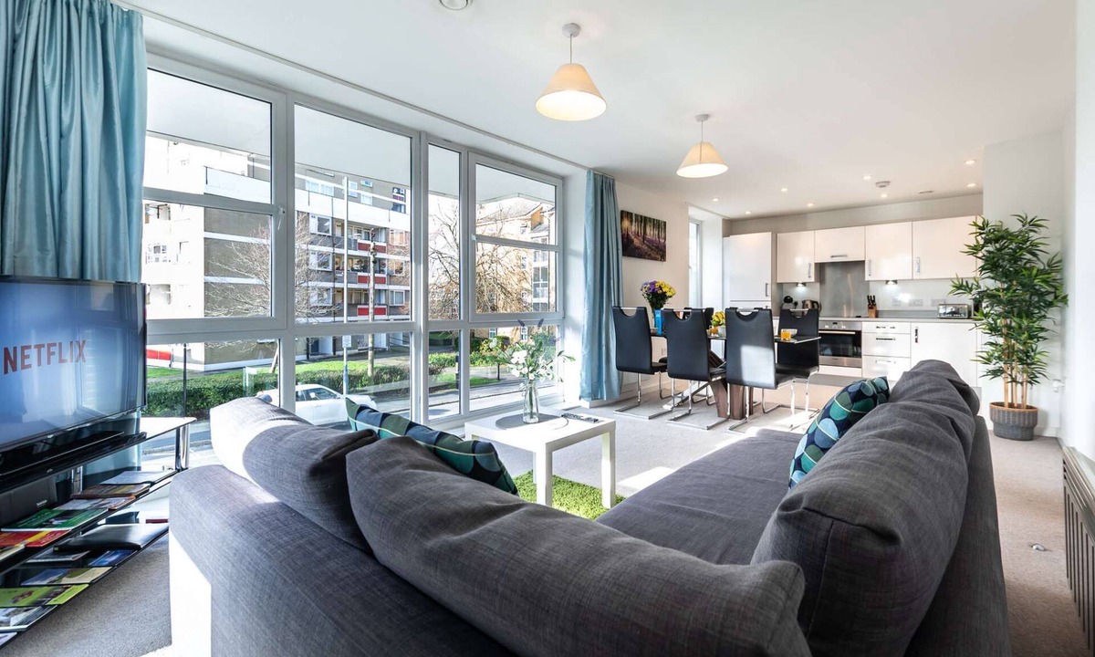 Southampton City Centre Apartment | City centre, free parking apartment.