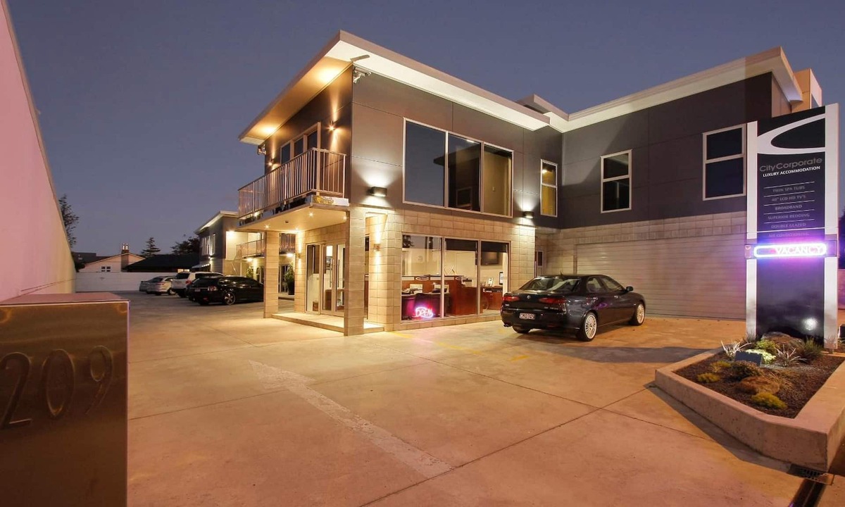 Palmerston North Hotel | City Corporate Motor Inn