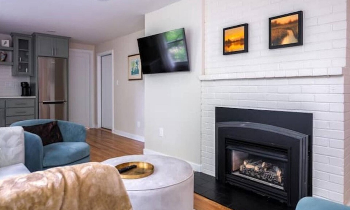 Portland Heights House | City Forest Retreat