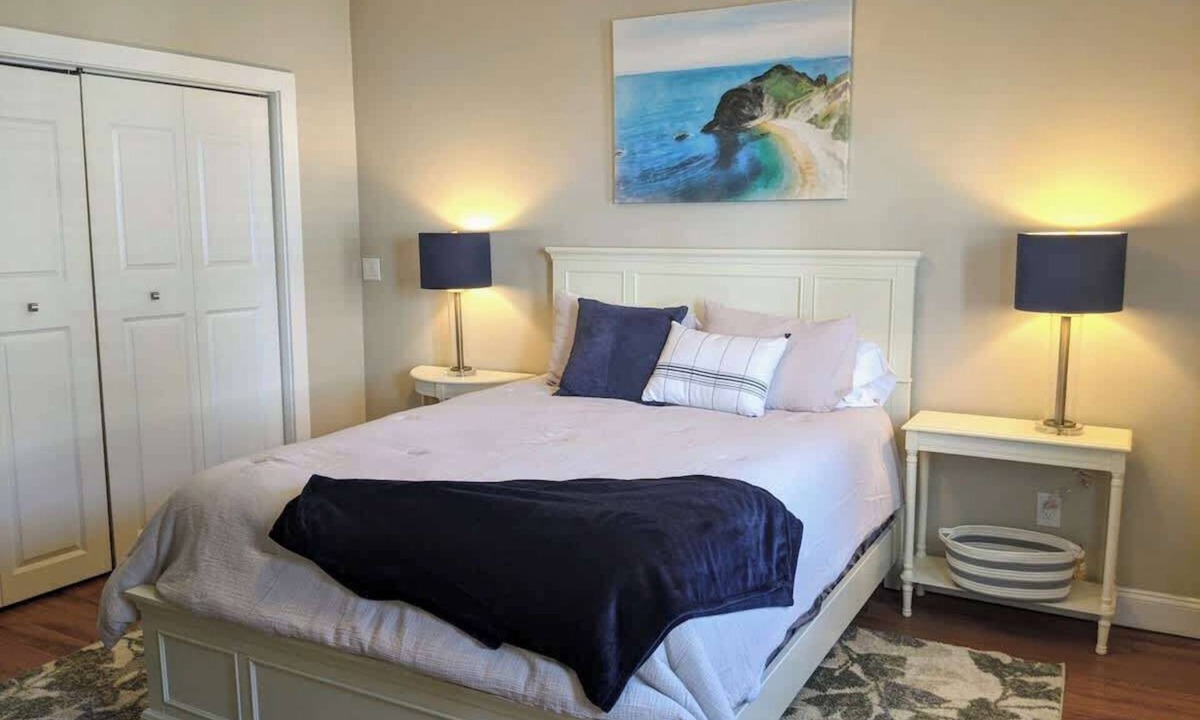 Wilmington Apartment | City Getaway 3