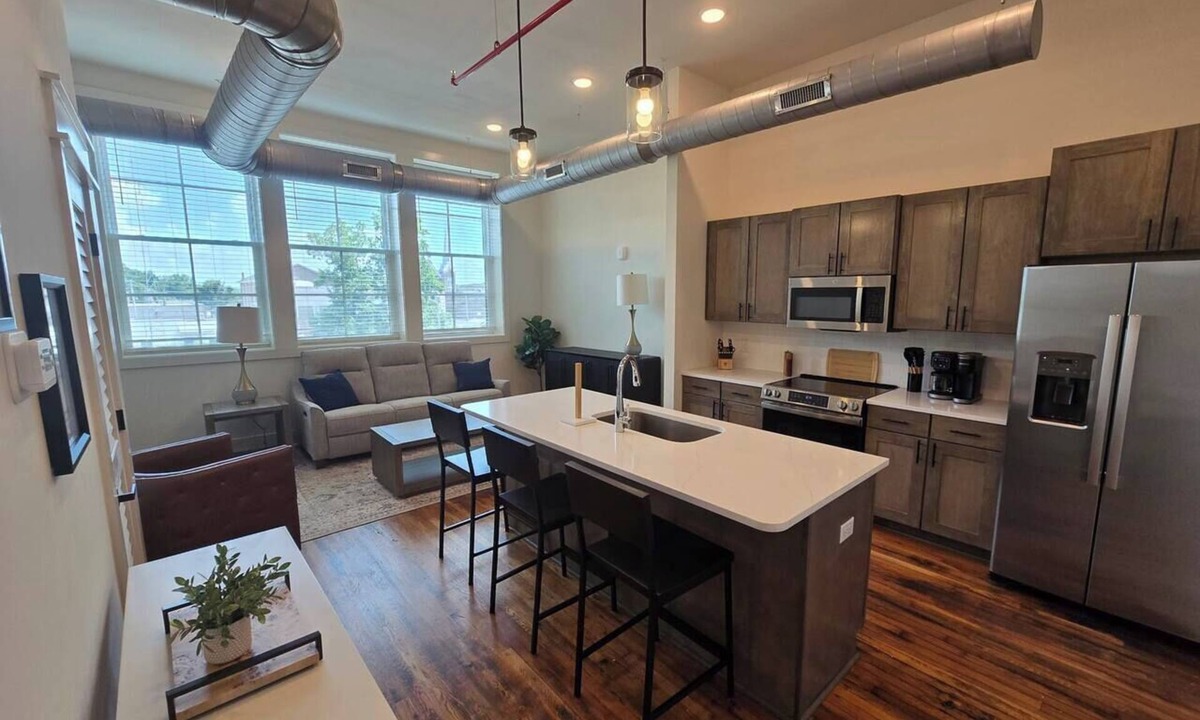 McMinnville Apartment | City Grammar