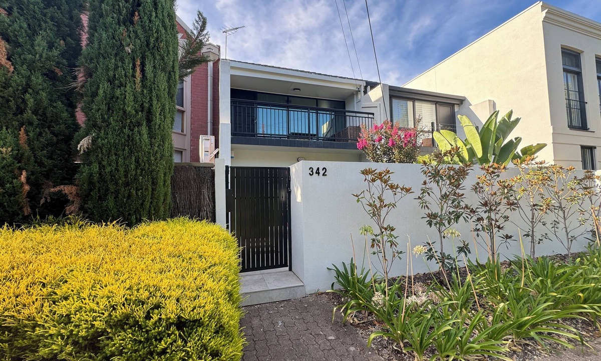 Adelaide Central Business District House | City Home Away From Home