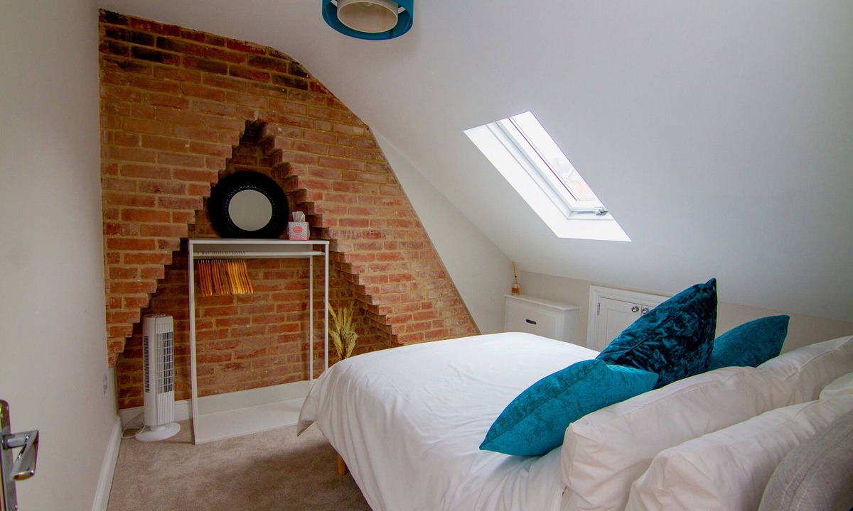 Salisbury Apartment | City view apartment