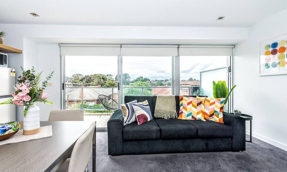 Saint Kilda South Apartment | City Views 202 in St Kilda ⭐